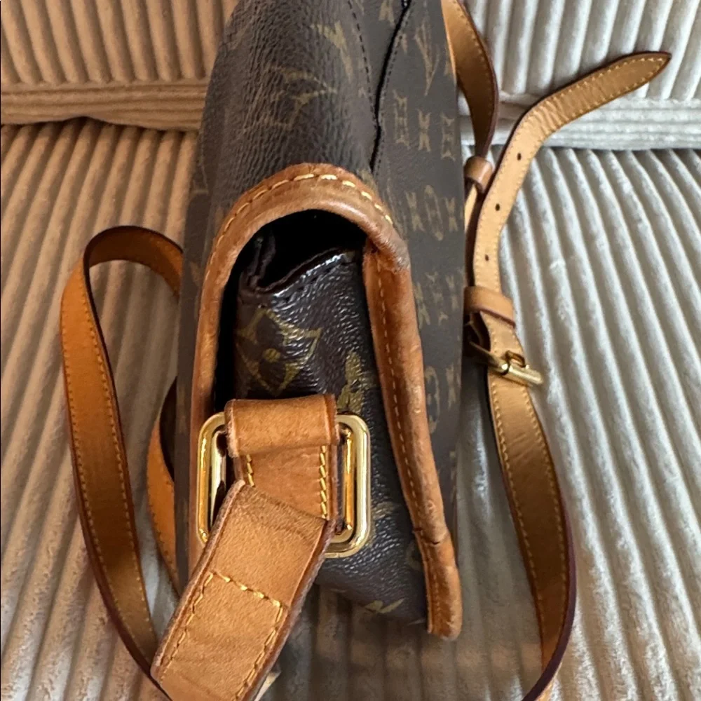 Beautiful vintage Menilmontant Louis Vuitton - Picture 7 of 11